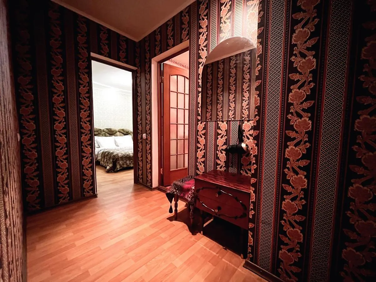 Квартира с большой верандой на Белецкого возле ISIDA, Шалимова, cozy flat on Beletskogo Street Киев 0*,  Украина
